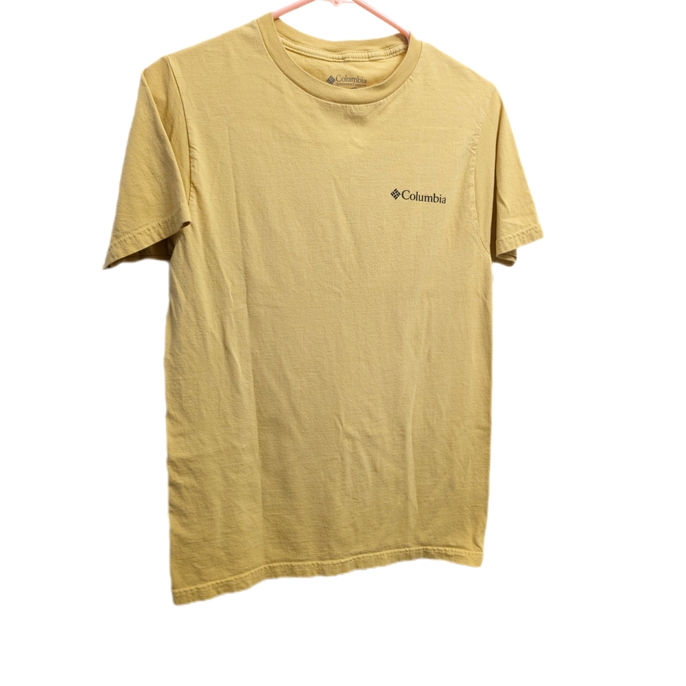 Columbia Men's Short Sleeve Tee in Light Yellow